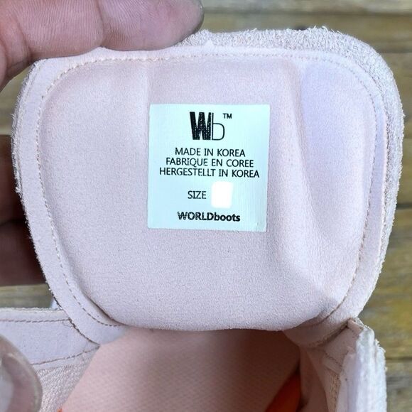 WORLD BOOTS Sz 7 Mens Chukka Moccasin Boots 100% Leather Suede Light Pink - Picture 14 of 16